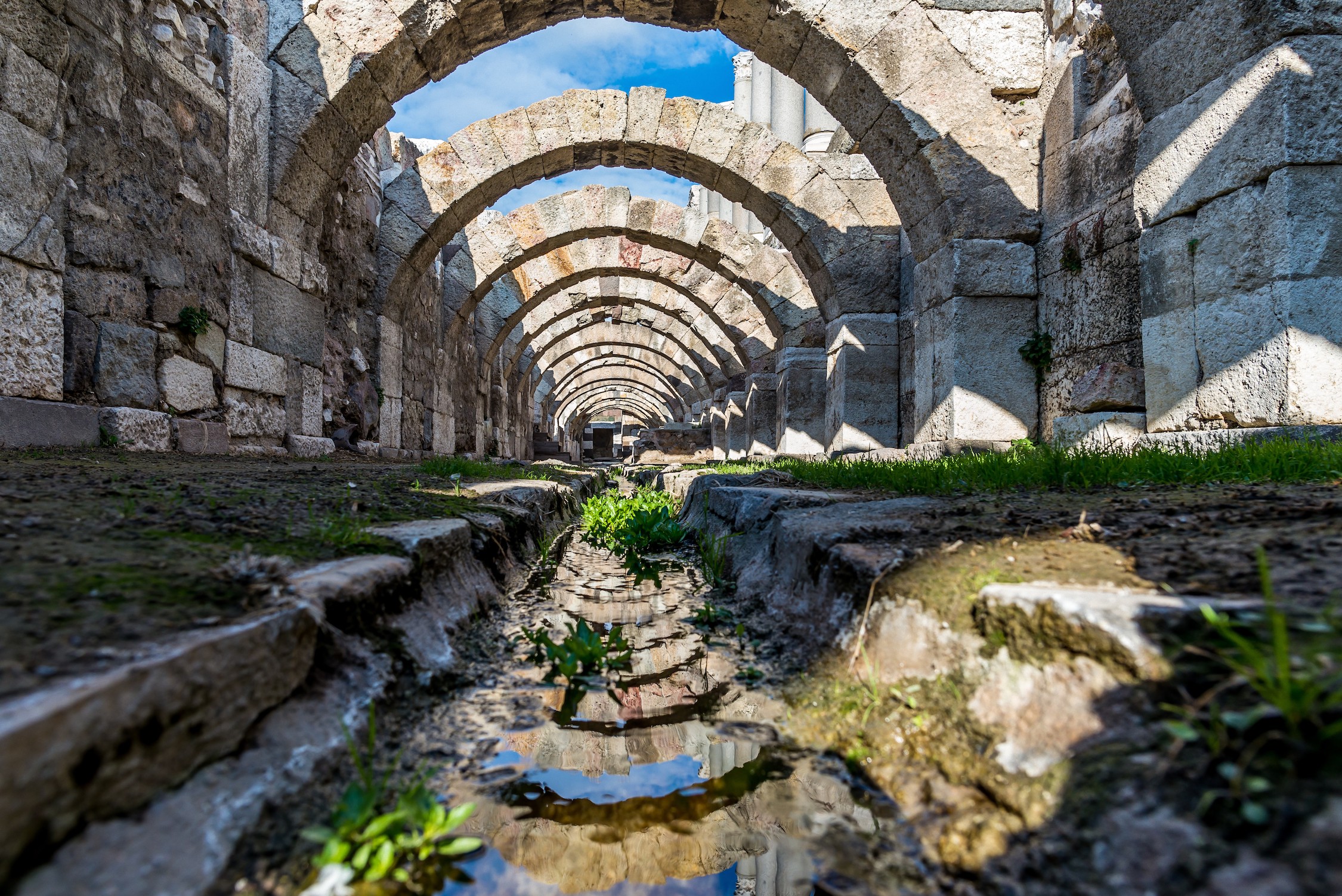 Agora Ruinen In Izmir  Tapeten 3D